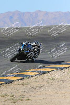 media/Nov-12-2023-SoCal Trackdays (Sun) [[5d1fba4e7d]]/Bowl (930am)/